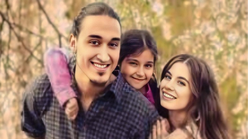 Kelley South Russell: Inspiring Change Through Creative Expression